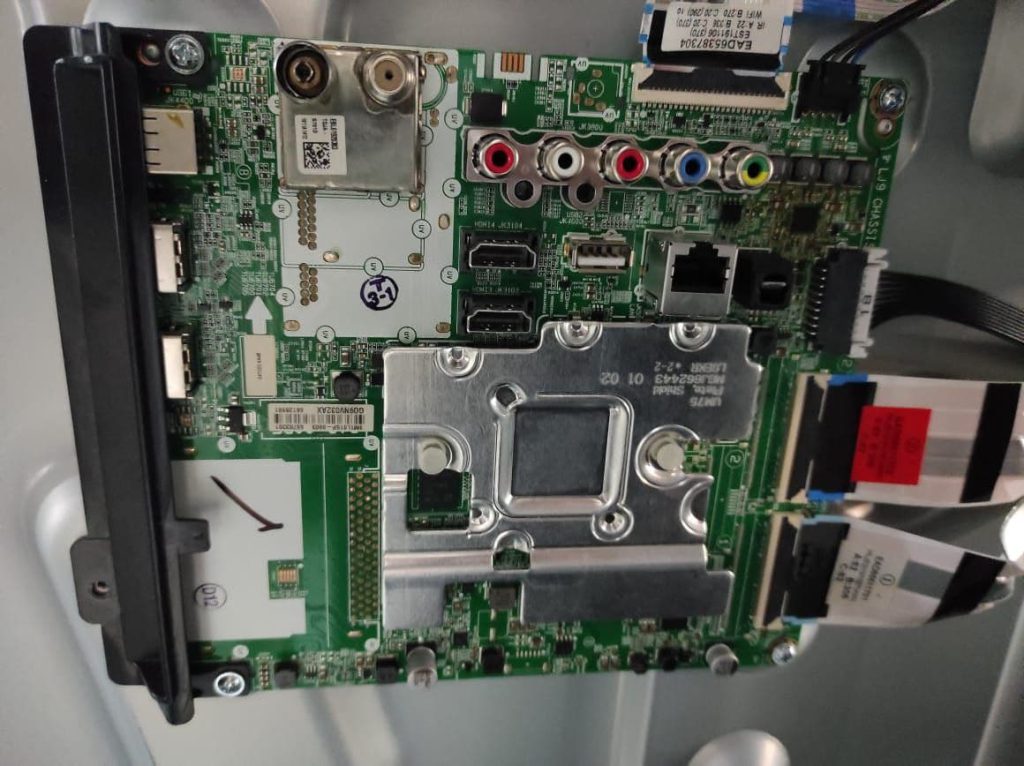 درخواست مین ال جی LG-55SM8100