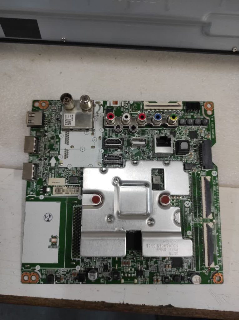 درخواست برد مین ال جی 49NANO80