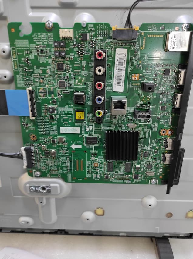 درخواست مین سامسونگ 32H4595