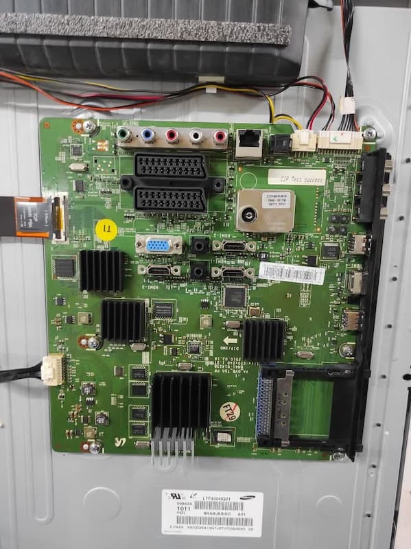 درخواست مین سامسونگ 40C750